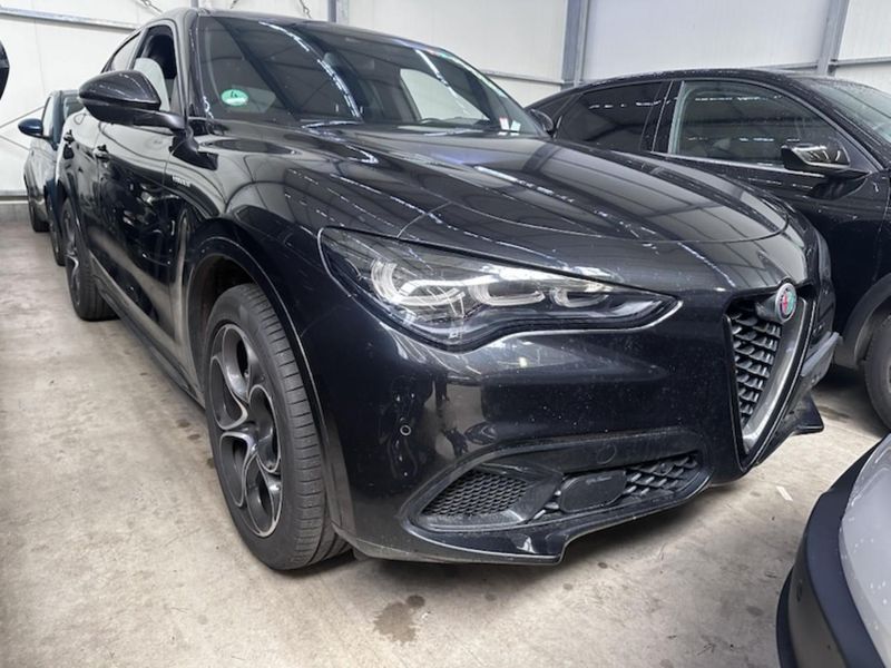 Alfa Romeo Stelvio 2.2 JTDM Veloce Q4 — zdjęcie 4