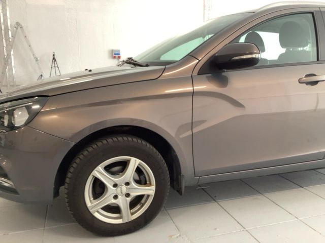 Lada Vesta d'occasion