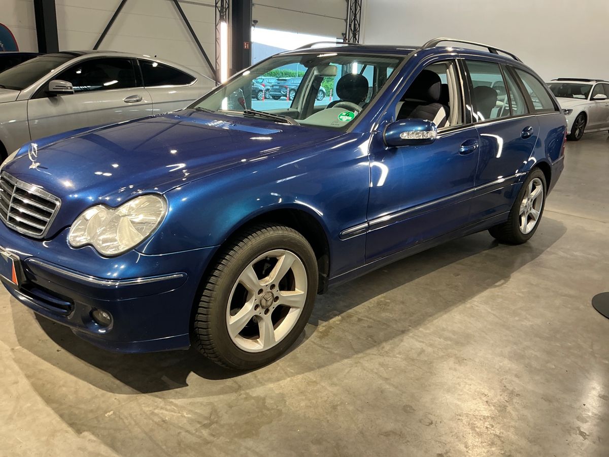 Mercedes-Benz C-Klasse 2005