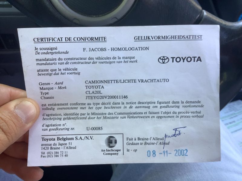Toyota RAV 4 2.0 D-4D 4x4 — zdjęcie 16