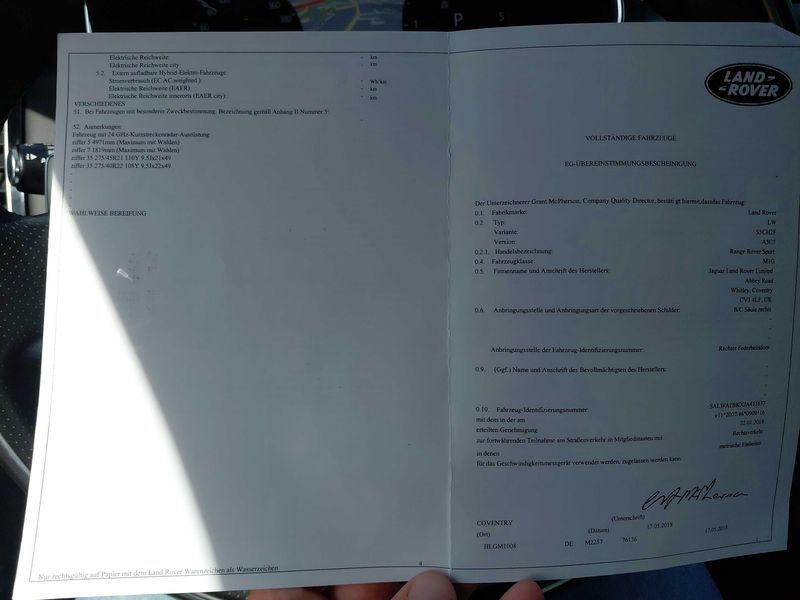 Land Rover Range Rover Sport 3.0 SD V6 HSE Dynamic — zdjęcie 18