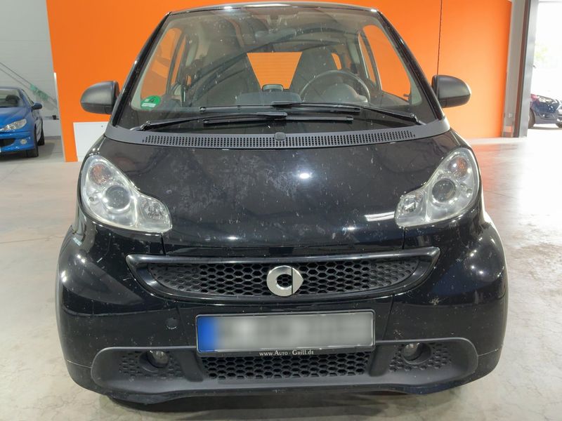 Smart fortwo 1.0 Micro Hybrid Drive passion — zdjęcie 9