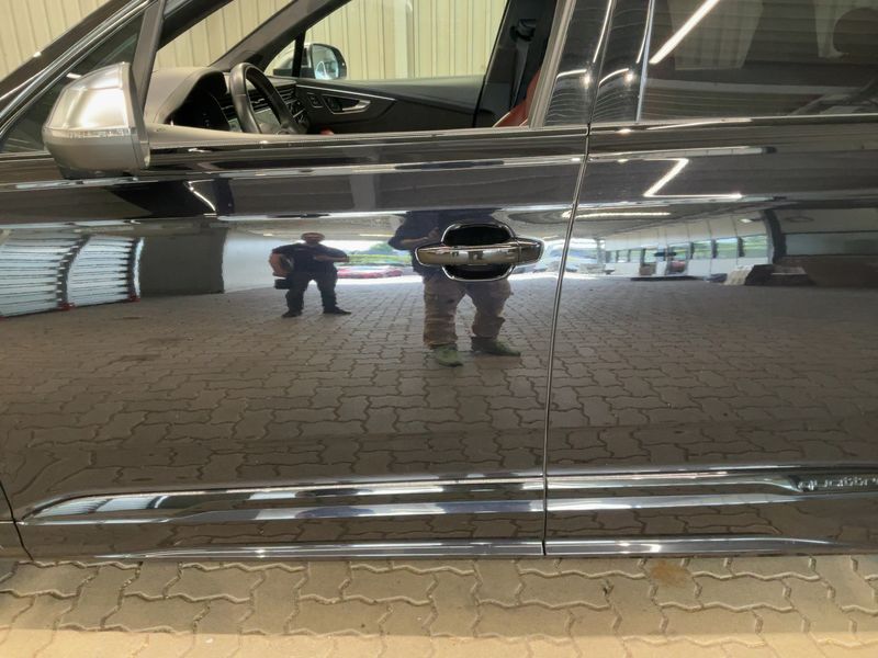 Audi SQ7 4.0 TFSI quattro — zdjęcie 4