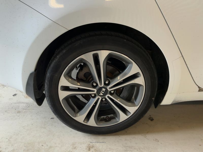 Kia cee'd 1.6 CRDi GT Line 2016 – снимка 9