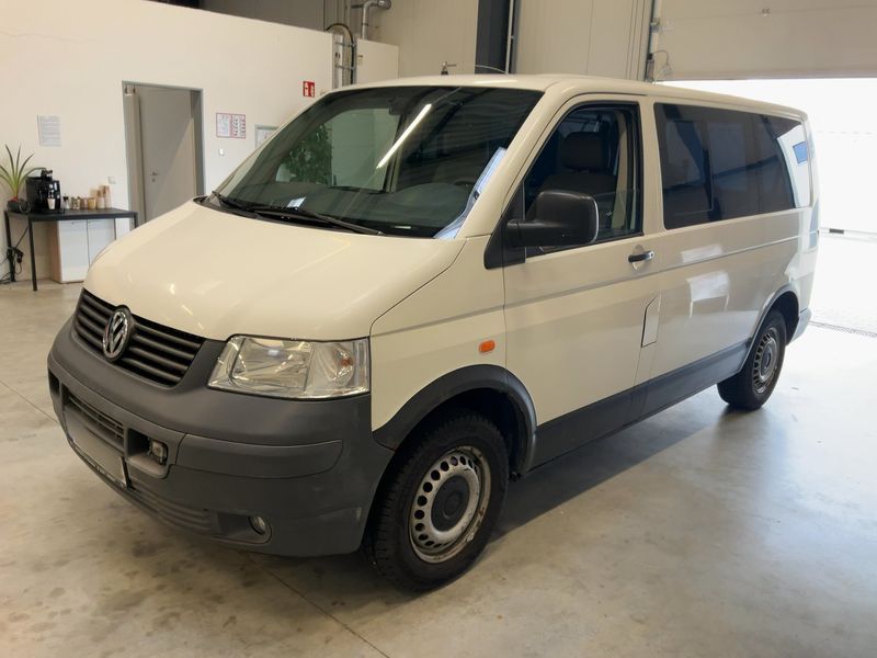 Volkswagen T5 Caravelle 2.5 TDI 4Motion