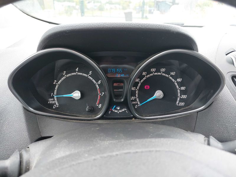 Ford Tourneo 1.0 EcoBoost Titanium — zdjęcie 12
