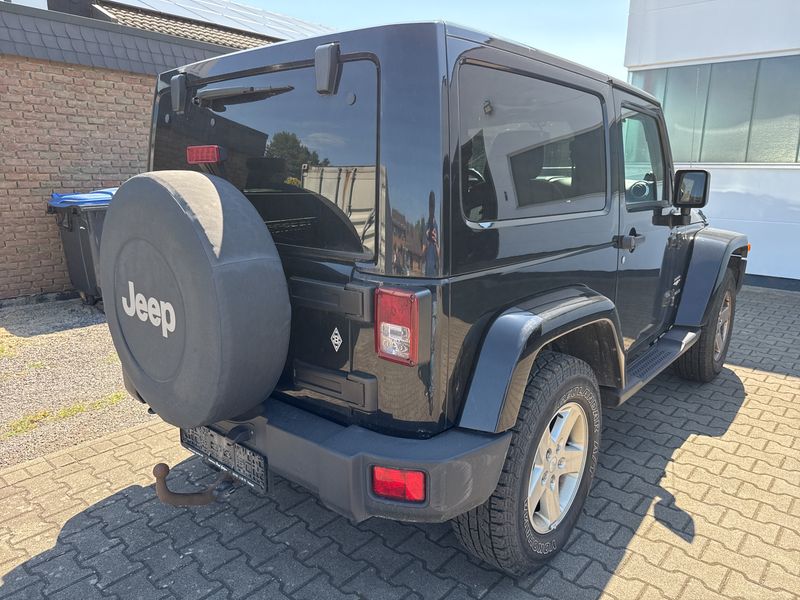 Jeep Wrangler Unlimited 2.8 CRD Sahara — zdjęcie 5