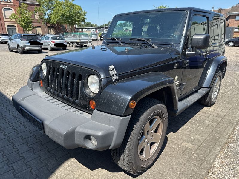 Jeep Wrangler Unlimited 2.8 CRD Sahara — zdjęcie 2