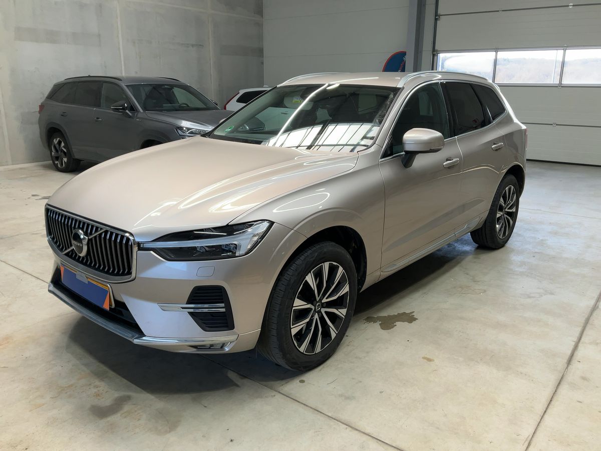 Volvo XC60 2022