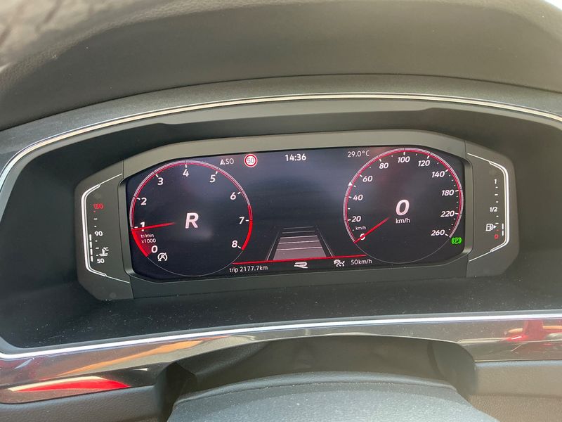 Volkswagen Tiguan 1.5 TSI ACT R-Line 2023 – снимка 18