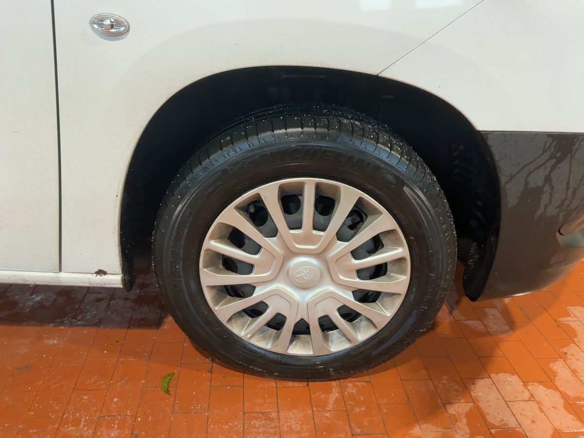 Toyota ProAce 2024 — photo 12