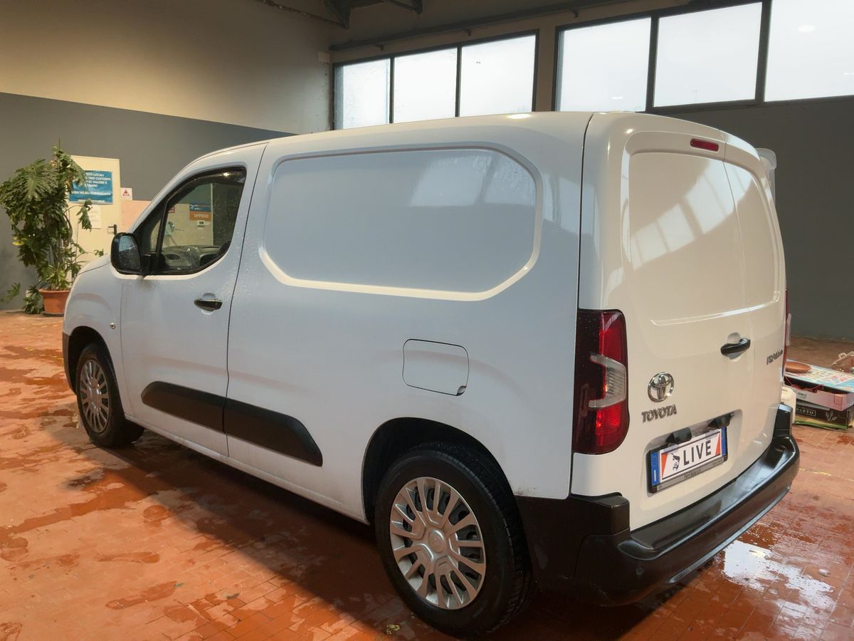 Toyota ProAce 2024 — photo 7