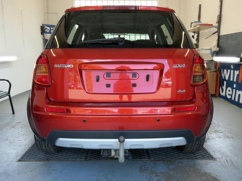 Suzuki SX4 1.6 Style 4x4 — zdjęcie 5