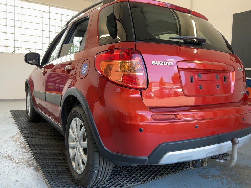 Suzuki SX4 1.6 Style 4x4 — zdjęcie 3