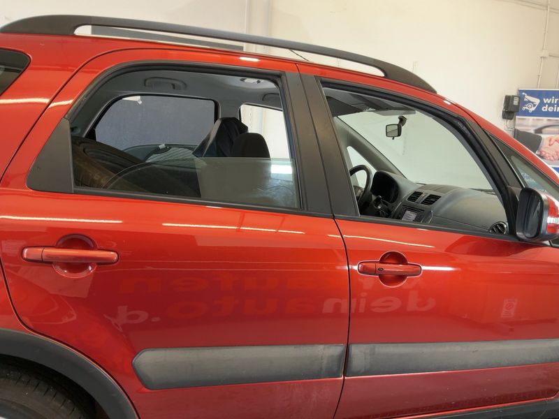 Suzuki SX4 1.6 Style 4x4 — zdjęcie 7
