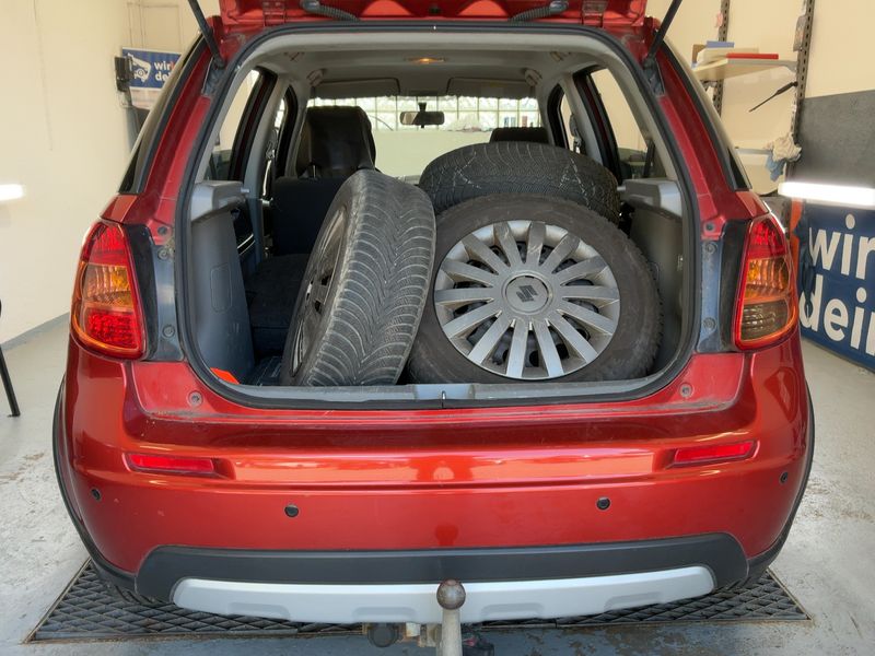 Suzuki SX4 1.6 Style 4x4 — zdjęcie 10