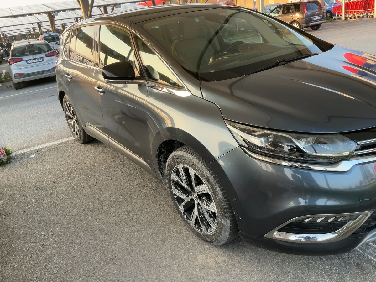 Renault Espace 2017 — photo 13
