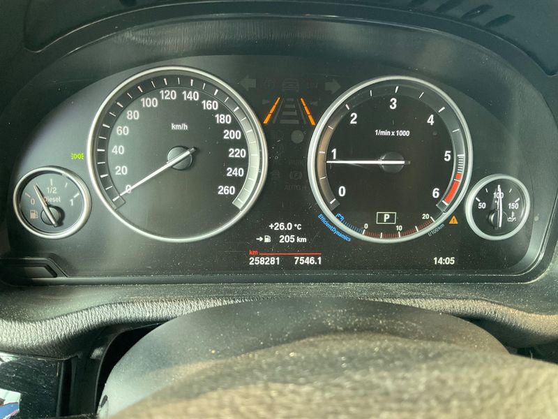 BMW X4 xDrive 20d — zdjęcie 13