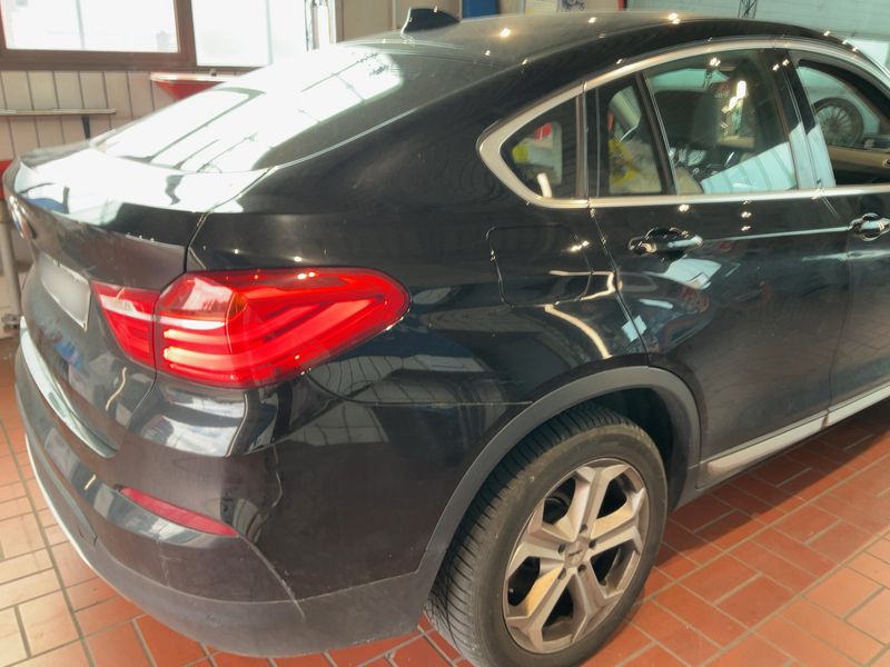 BMW X4 xDrive 20d — zdjęcie 6
