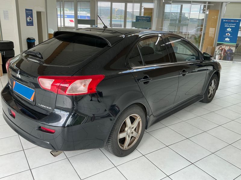 Mitsubishi Lancer 1.8 DI-D Top — zdjęcie 2