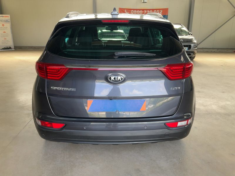 Kia Sportage 2.0 CRDi Spirit 4WD — zdjęcie 5