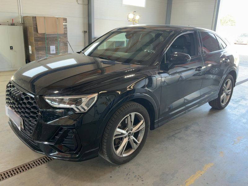 Audi Q3 Sportback 45 TFSIe S line