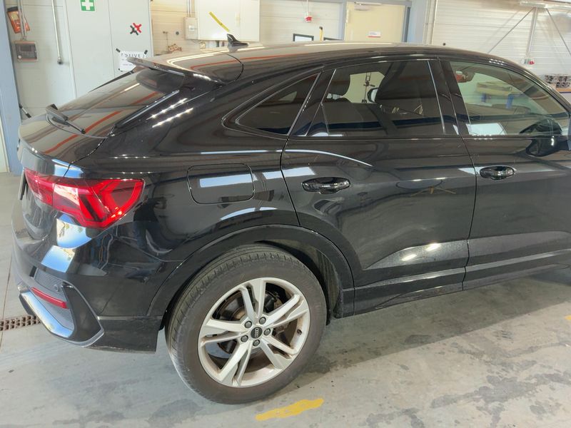 Audi Q3 Sportback 45 TFSIe S line — zdjęcie 6