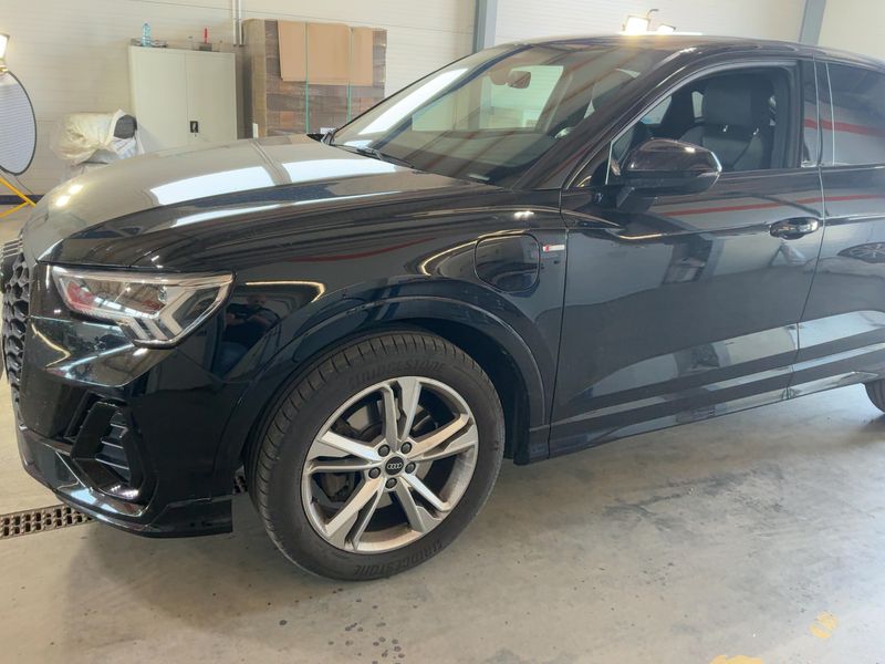Audi Q3 Sportback 45 TFSIe S line — zdjęcie 2
