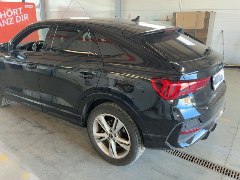 Audi Q3 Sportback 45 TFSIe S line — zdjęcie 3
