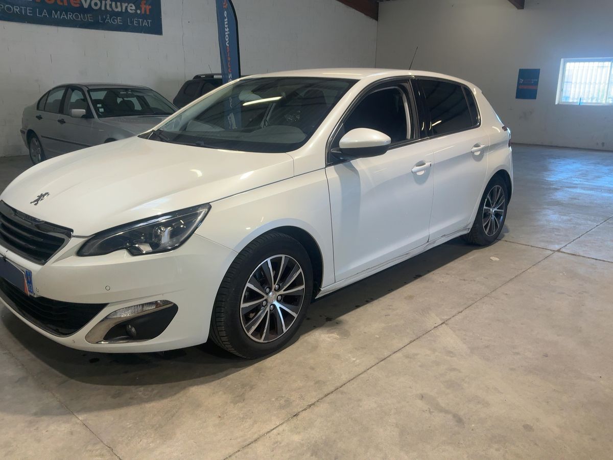 Peugeot 308 1.2 e-THP Allure