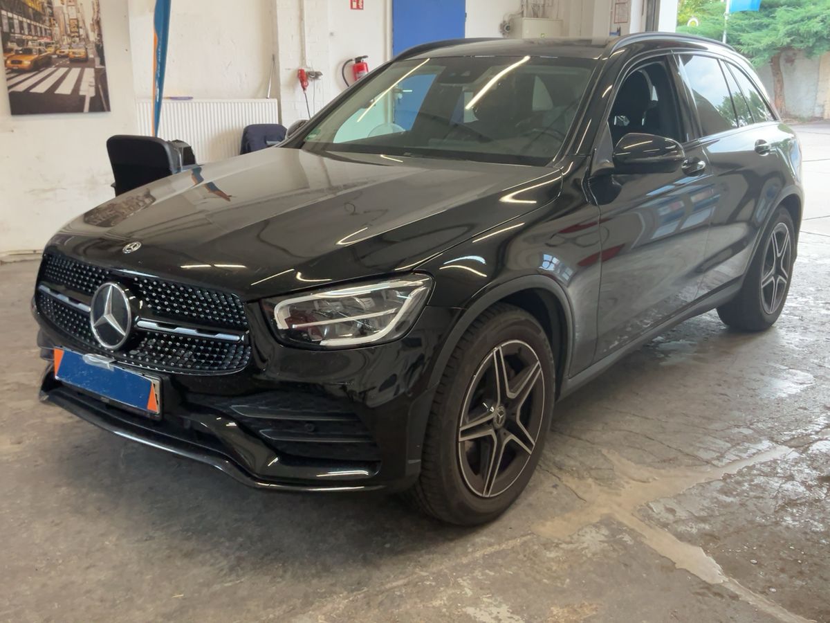 Mercedes-Benz GLC-Klasse GLC 200 4Matic AMG Line