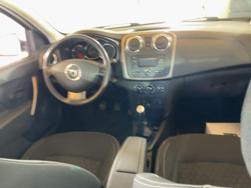 Dacia Logan MCV 0.9 TCe Supreme 2015 – снимка 17