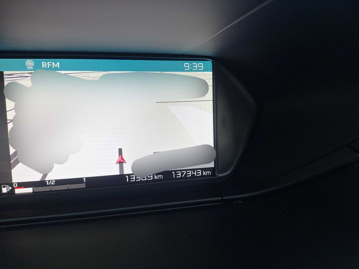 Citroen C4 2018 — photo 13