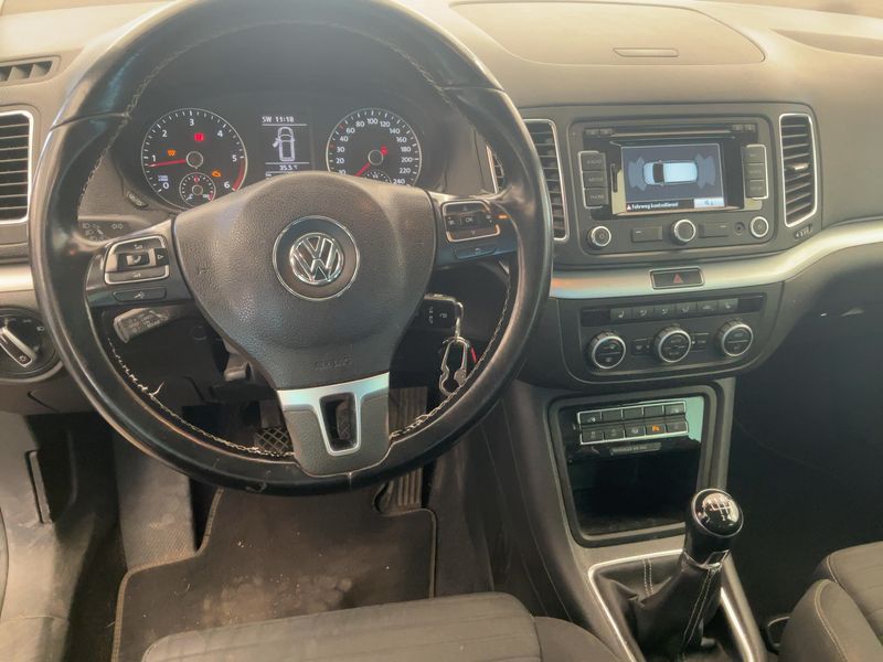 Volkswagen Sharan 2.0 TDI Cup BlueMotion Tech 2015 – снимка 18