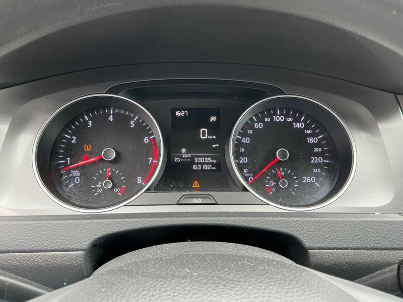 Volkswagen Golf VII 1.2 TSI Trendline BlueMotion Tech 2013 – снимка 18