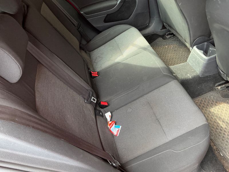 Volkswagen Golf VII 1.2 TSI Trendline BlueMotion Tech 2013 – снимка 32