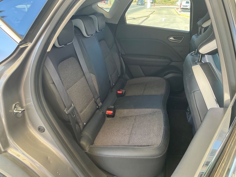 Renault Captur 1.0 TCe Zen — zdjęcie 14