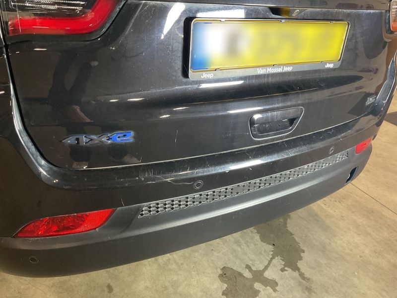 Jeep Compass 1.3 T4 4xe Plug-in Hybrid S 2021 – снимка 31