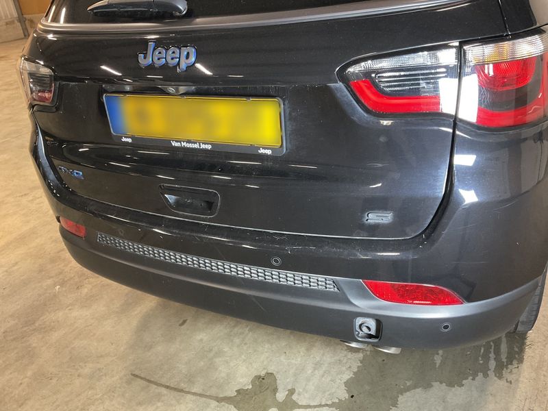 Jeep Compass 1.3 T4 4xe Plug-in Hybrid S 2021 – снимка 32