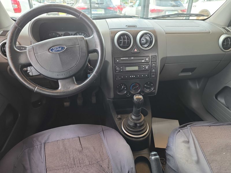 Ford Fusion 1.4 TDCi Trend — zdjęcie 11