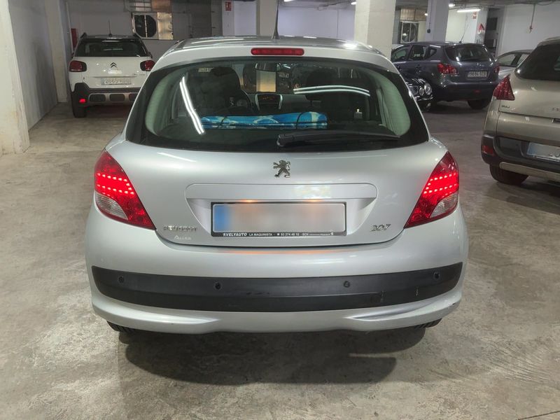 Peugeot 207 1.4 VTi Tendance — zdjęcie 5