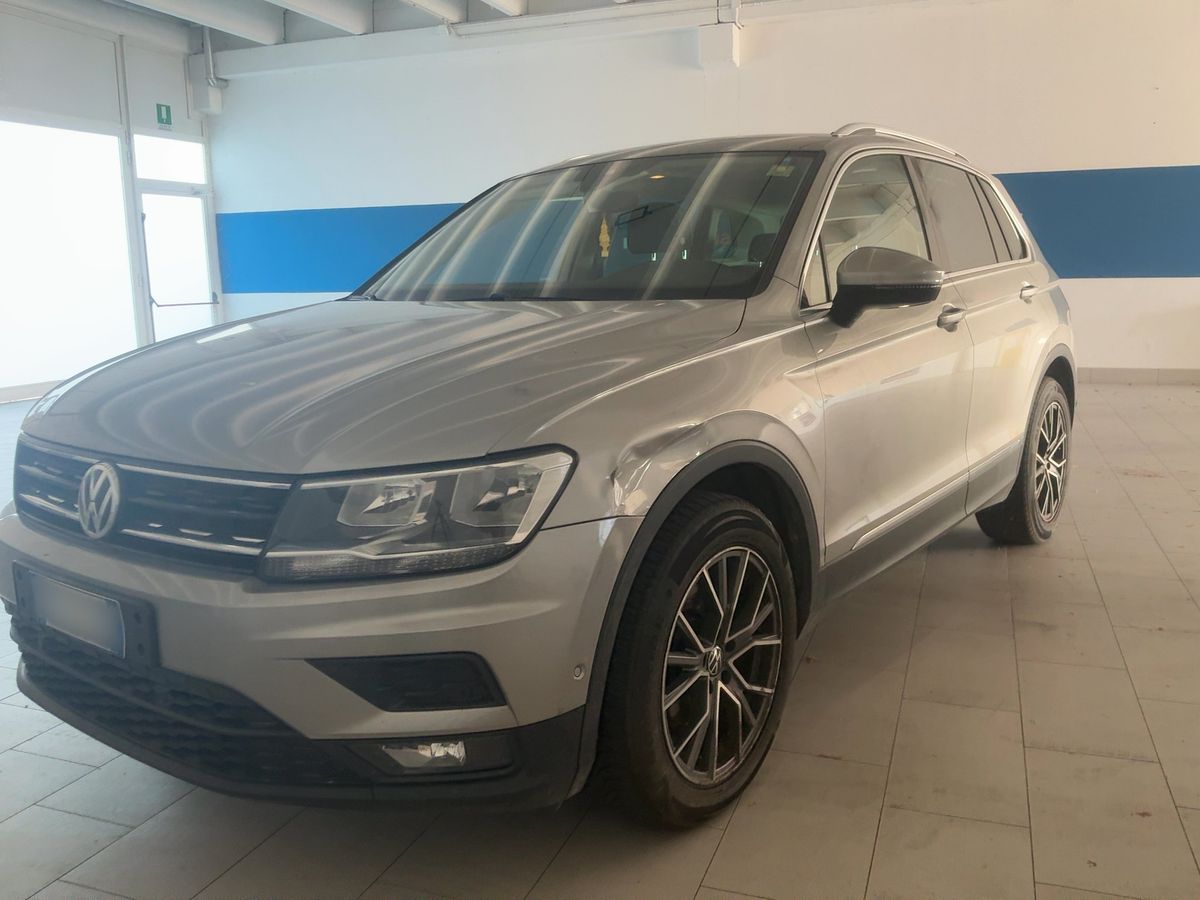 Volkswagen Tiguan 2019 — photo 1