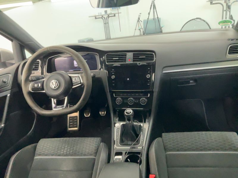 Volkswagen Golf VII 2.0 TDI GTD BlueMotion Tech 2018 – снимка 18