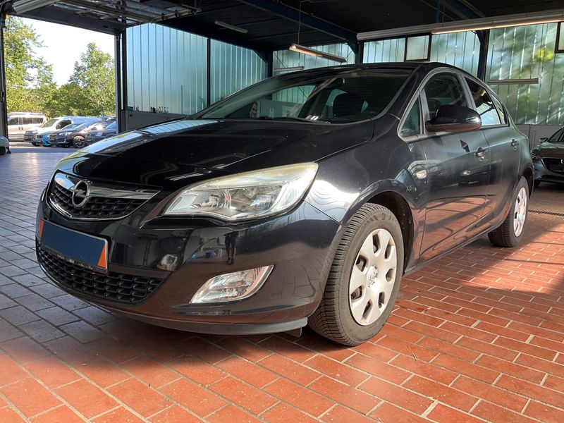 Opel Astra 1.4 Turbo Design Edition