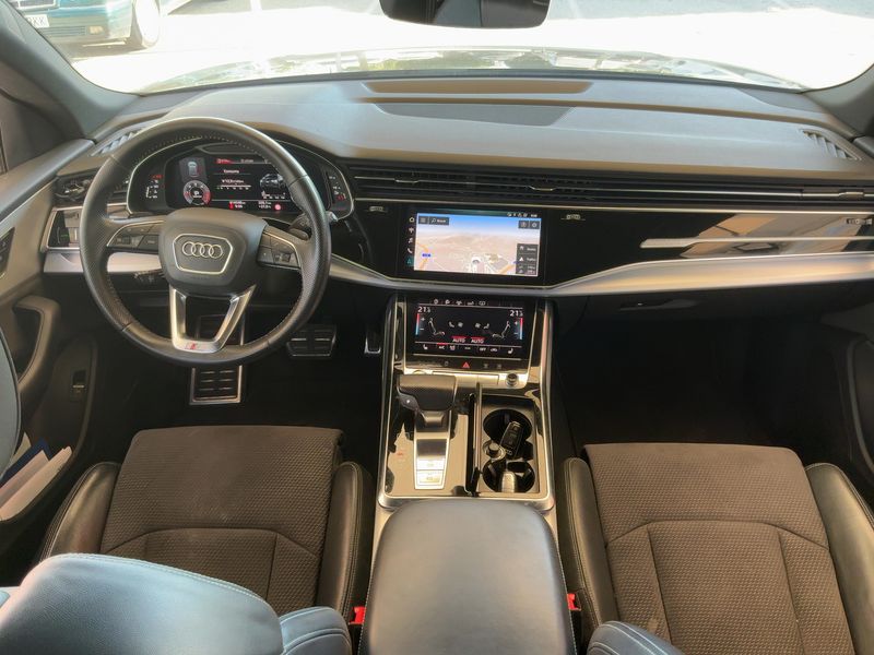 Audi Q8 50 TDI Mild-Hybrid quattro — zdjęcie 12