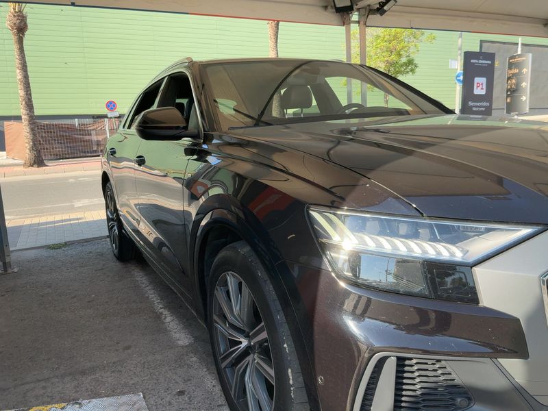 Audi Q8 50 TDI Mild-Hybrid quattro — zdjęcie 8