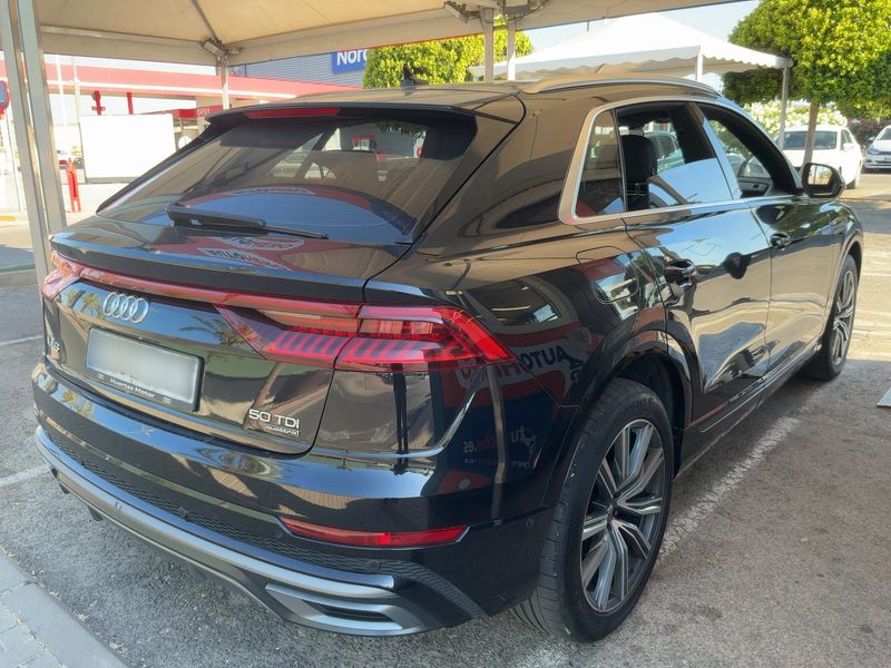 Audi Q8 50 TDI Mild-Hybrid quattro — zdjęcie 6