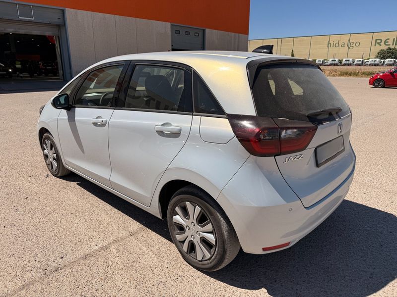 Honda Jazz 1.5 i-MMD Hybrid Elegance — zdjęcie 3
