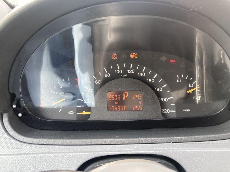 Mercedes-Benz Vito 111 CDI Lang — zdjęcie 12