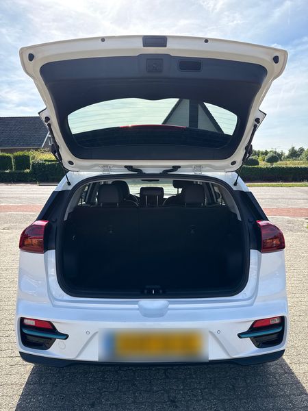 Kia Niro electric drive 150 kW Style — zdjęcie 15